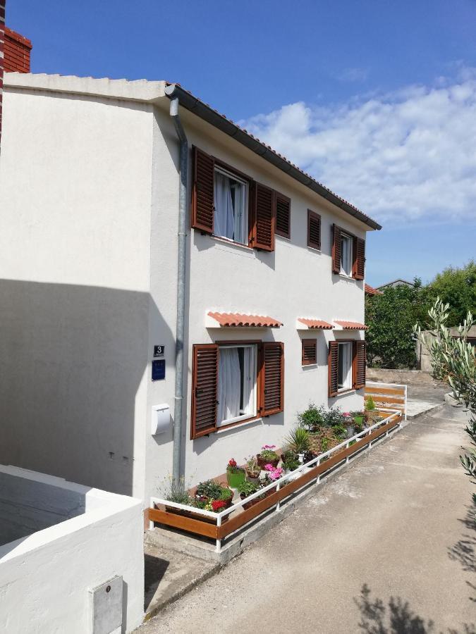 Easy Time Apartment Jezera Exterior photo